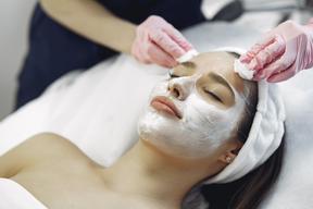 SomaSou Signature Facial